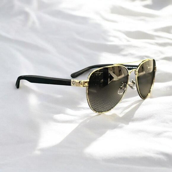 Tori Burch Sunglasses NWT - Picture 2 of 5